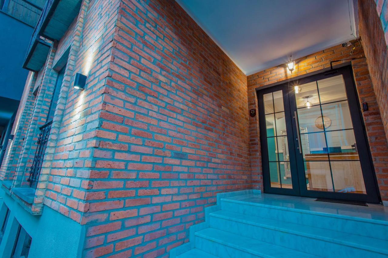 Central Gate Hotel In Heart Of Tbilisi Exterior foto